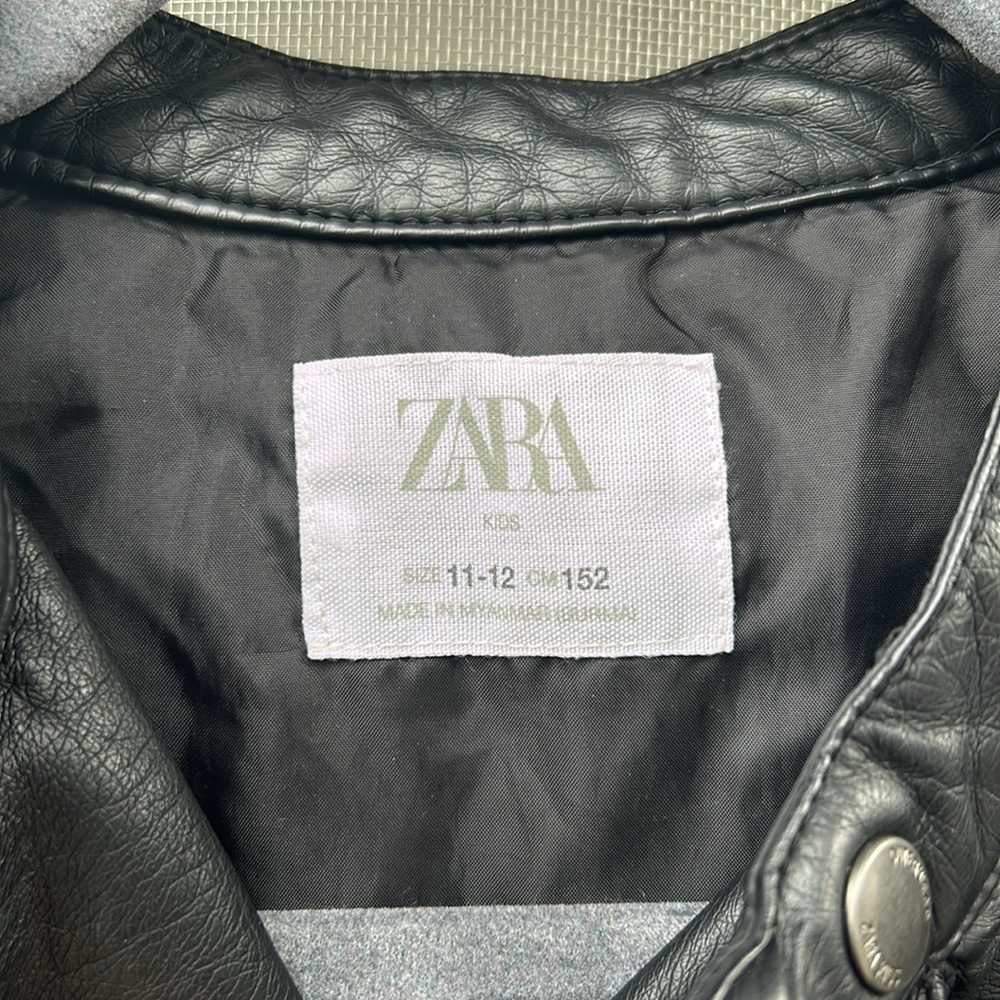 Jacket - Picture 4 of 10